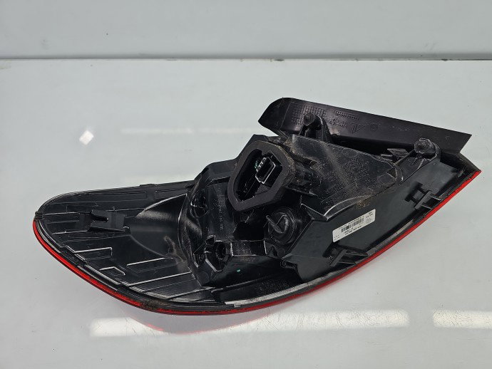 Stop aripa dreapta VW Passat CC 358 3C8945208AD