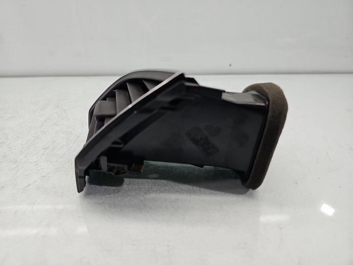 Grila aerisire stanga Skoda Fabia NJ5 OEM