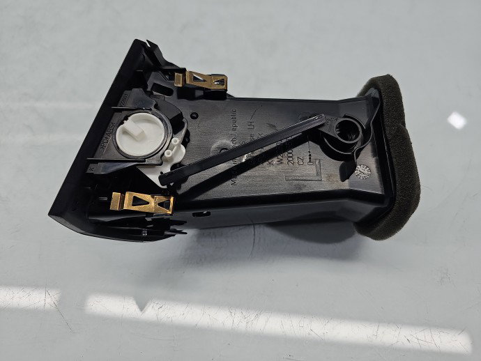 Grila aerisire stanga Skoda Fabia NJ5 OEM