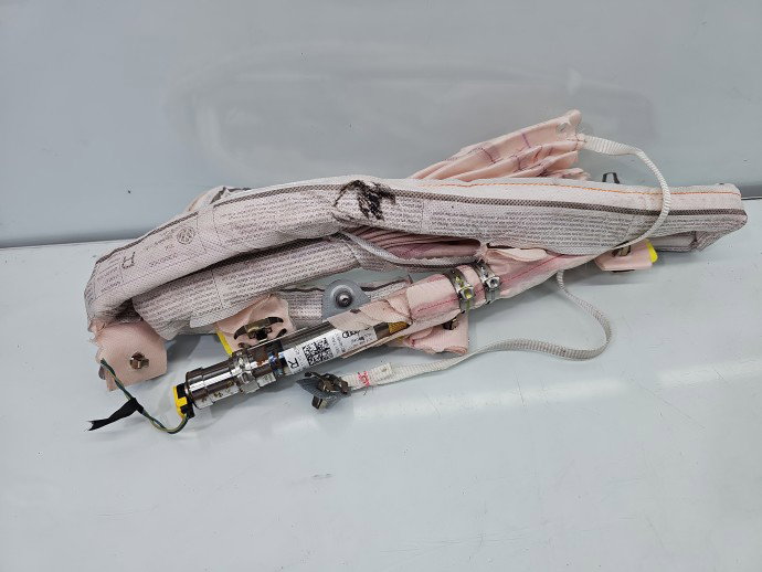 Airbag cortina dreapta VW Passat CC 358 3C8880742C