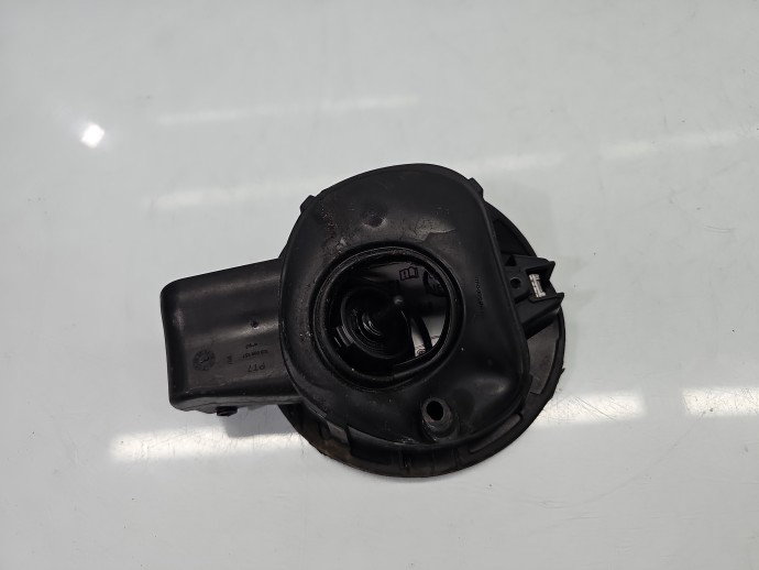Capac rezervor VW Passat CC 358 OEM