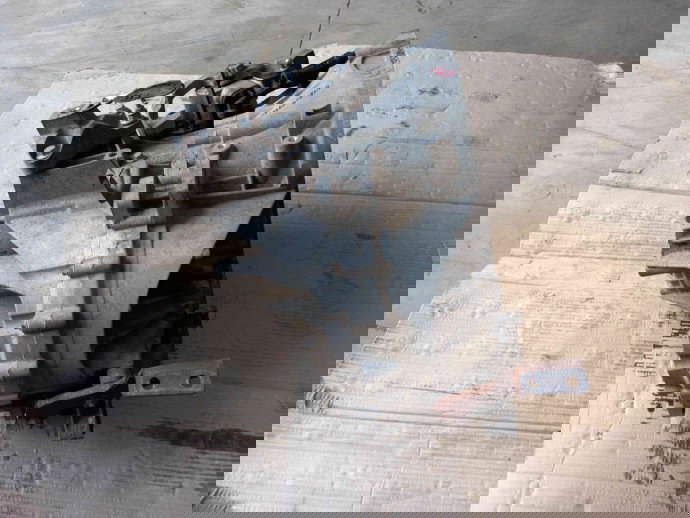 Cutie viteze manuala AV4R-7002-AA Ford Kuga I [Fabr 2008-2012] 2.0 