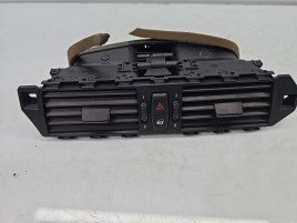 Grila aerisire centrala Bmw e60 6910734
