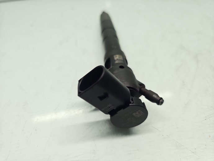 Injector AUDI A3 Sportback (8VS, 8VM) [Fabr 2013-prezent] 04L130277D 1.6 TDI CXXB 81KW / 110CP