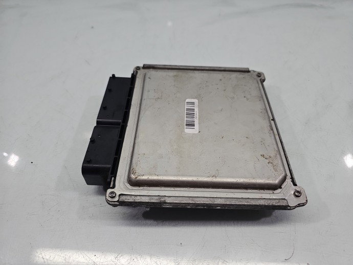 Calculator motor ECU Skoda Octavia 3 (5E3) [Fabr 2012-2020] 04L907445B 1.6 TDI CXXB 81KW / 110CP