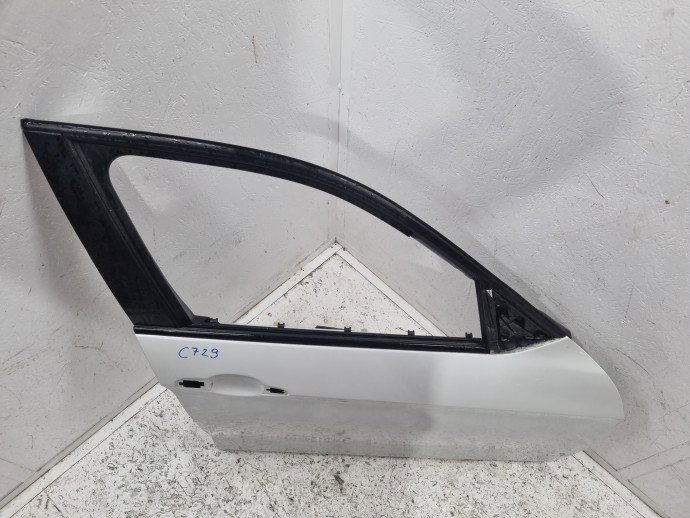 Usa dreapta fata Bmw X1 MINERALWEISS METALLIC (A96)