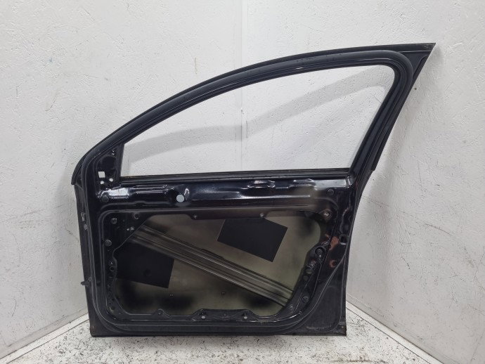 Usa dreapta fata VW Passat 3c5 LC9X