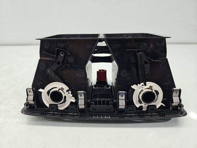 Grila aerisire centrala Skoda Yeti 5L 5L0820951