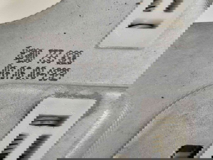 Macara geam dreapta fata 8200733828 Dacia Sandero [Fabr 2008-2012] 1.6 mpi