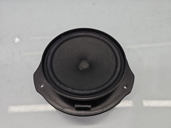 Boxa dreapta fata Mercedes C220 w204 A2049062401