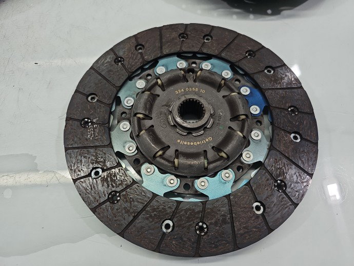 Kit ambreiaj volanta masa dubla AUDI TT (8J3) [Fabr 2006-2013] 2.0 TDI CFGB OEM 125KW / 170CP