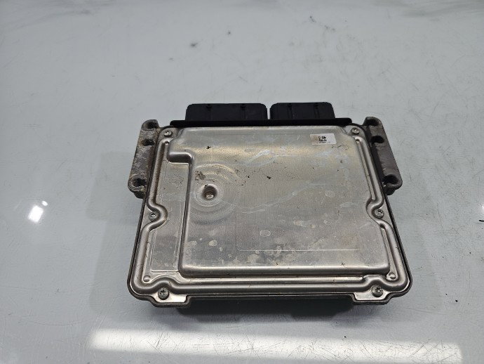 Calculator motor ECU PEUGEOT 308 (II) [Fabr 2013-2020] 9806460480 1.6 HDI BHY 73KW / 99CP