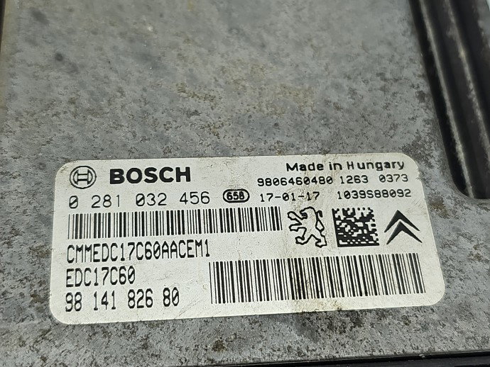 Calculator motor ECU PEUGEOT 308 (II) [Fabr 2013-2020] 9806460480 1.6 HDI BHY 73KW / 99CP