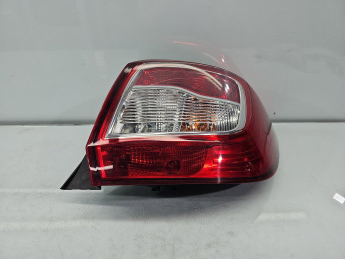 Stop aripa dreapta Dacia Sandero II 265506669R