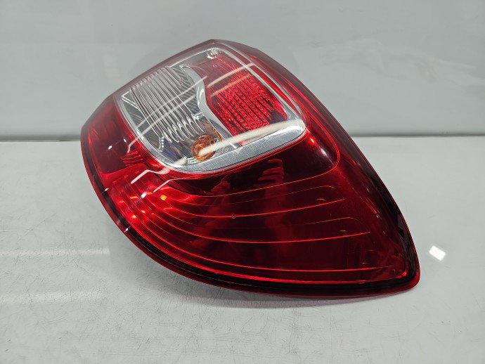 Stop aripa dreapta Dacia Sandero II 265506669R