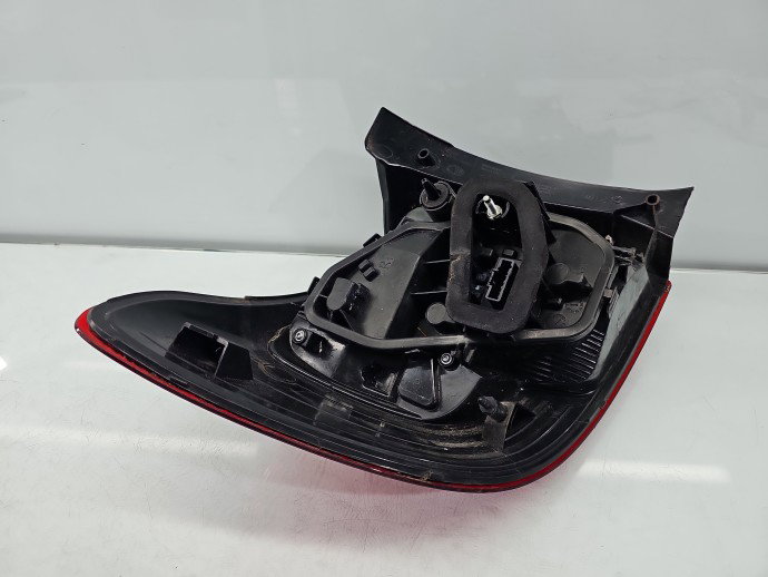 Stop aripa dreapta Dacia Sandero II 265506669R