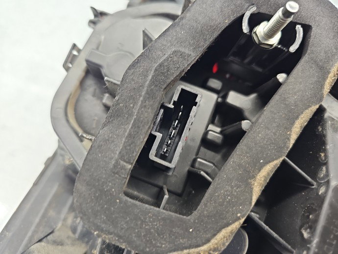 Stop aripa stanga Dacia Sandero II 265554085R