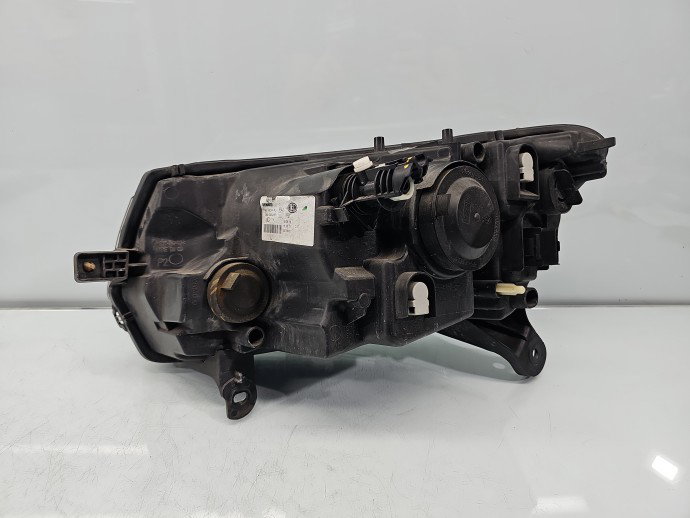 Far dreapta Dacia Sandero II 260102523R