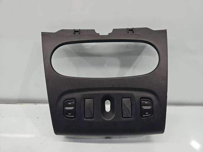 Butoane comenzi consola centrala Dacia Sandero II 275003978R