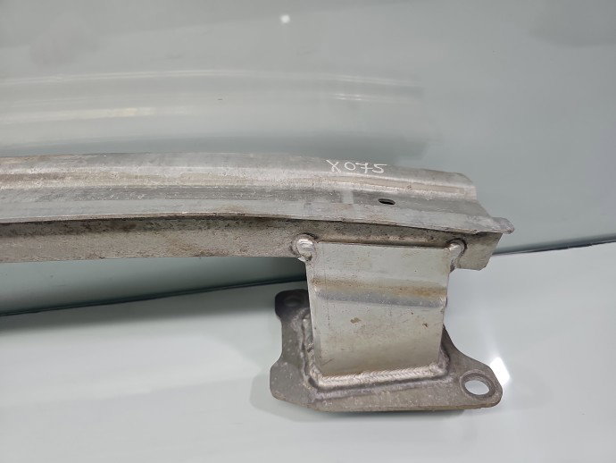 Armatura bara fata AUDI A4 (8W2, B9) [Fabr 2015-2023] 8W0807309B