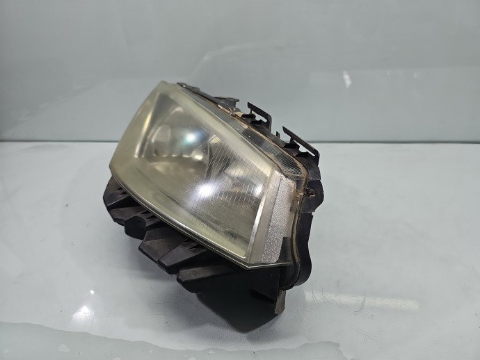 Far dreapta Renault Megane 2 [Fabr 2002-2008] OEM