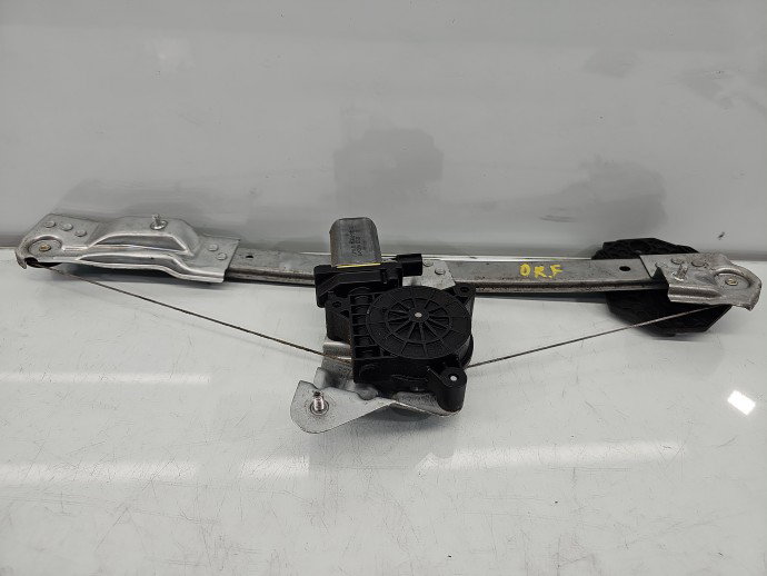 Macara electrica geam dreapta fata Dacia Sandero II 807209299R