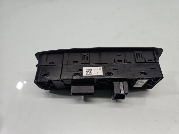 Butoane comanda geamuri sofer Renault Megane 4 254012952R