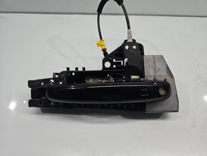 Maner usa dreapta fata AUDI A4 8K5 LY9T
