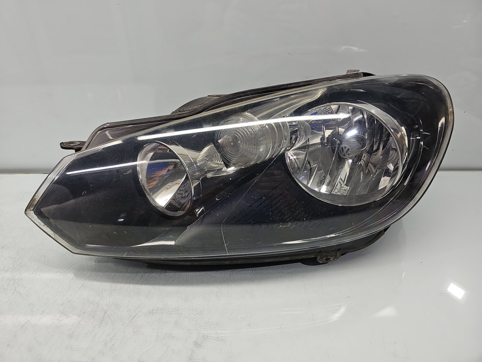 Far stanga VW Golf 5k1 5K2941005H