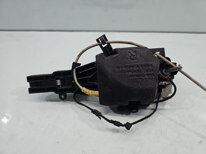 Maner usa dreapta fata Bmw X3 F25 TITANSILBER METALLIC (354)