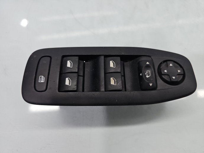 Butoane comanda geamuri sofer PEUGEOT 2008 96749624ZD