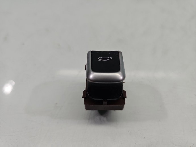 Buton deschidere portbagaj AUDI A4 8K5 8K0959831B