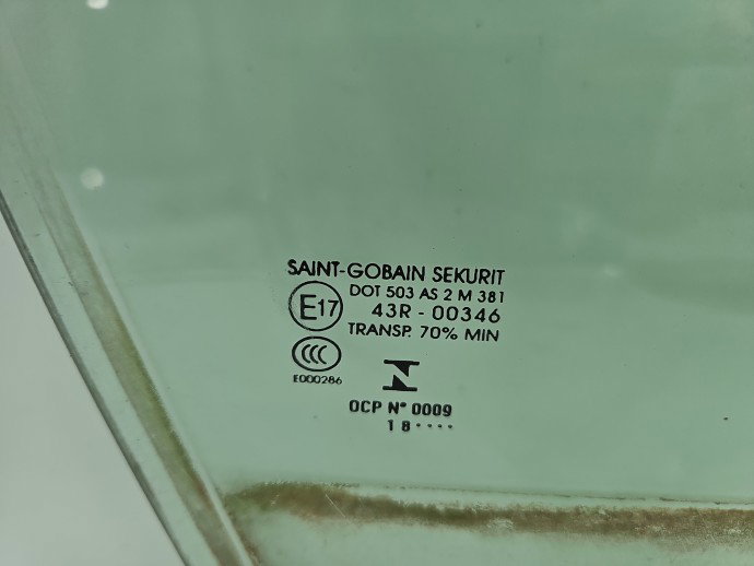 Geam usa dreapta fata Bmw X1 OEM