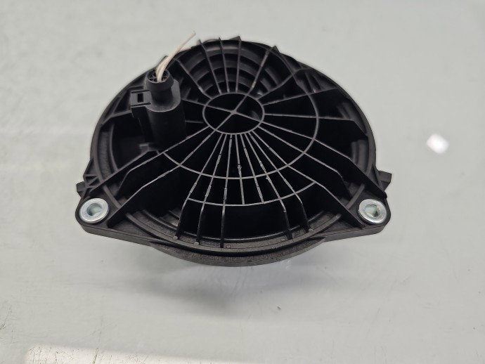 Maner haion VW Golf 5k1 6R0827469C