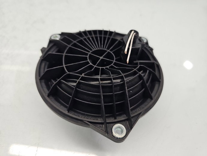 Maner haion VW Golf 5k1 6R0827469C