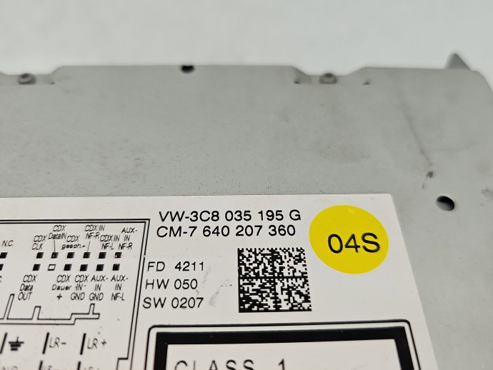 Radio CD cu navigatie VW Golf 5k1 3C8035195G