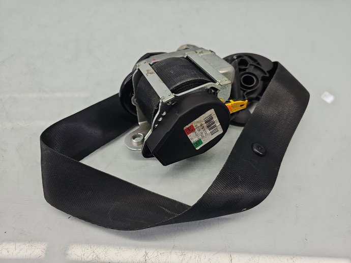 Centura dreapta fata VW Golf 5k1 1K4857706BK