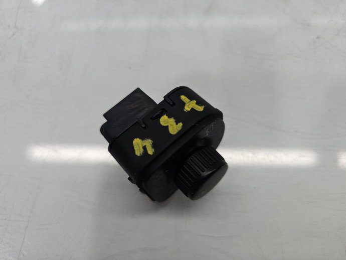 Buton reglaj oglinzi VW Passat 3c5 1K0959565L