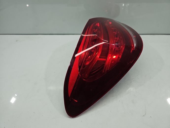 Stop aripa stanga Mercedes C220 w205 A2059061357
