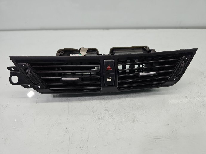 Grila aerisire centrala Bmw X1 9258357