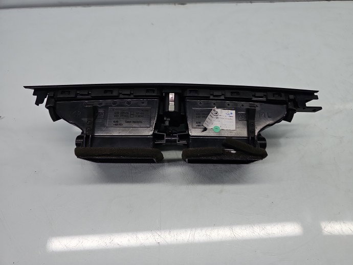 Grila aerisire centrala Bmw X1 9258357