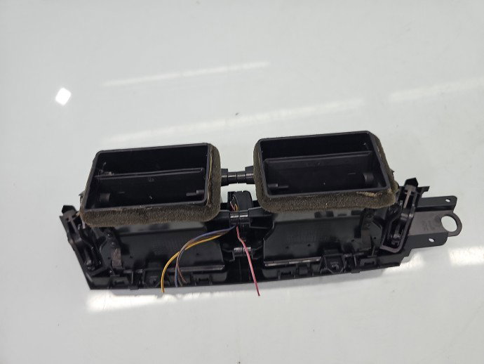 Grila aerisire centrala Bmw X1 9258357