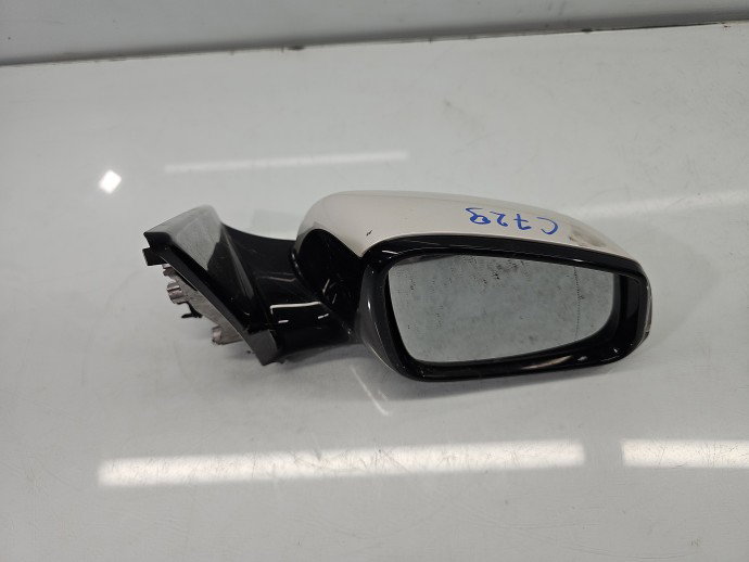 Oglinda dreapta Bmw X1 MINERALWEISS METALLIC (A96)