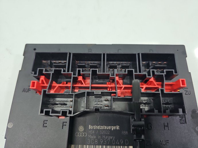 Modul confort VW Passat 3c5 3C8937049D