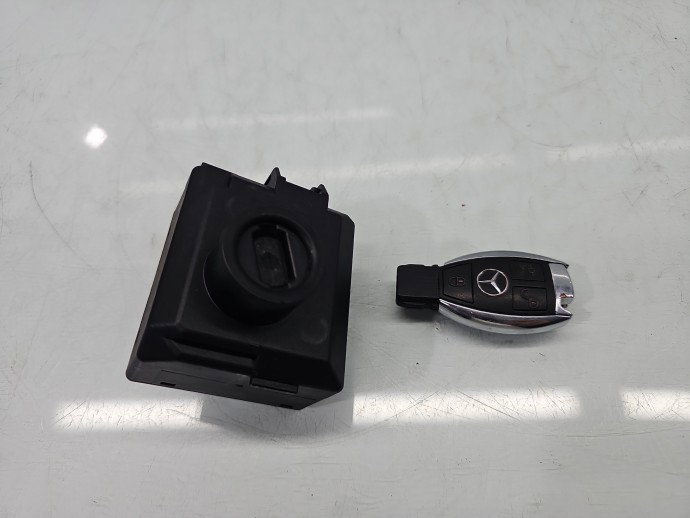 Contact cu cheie Mercedes CLA 220 A2469058501 2.2 CDI 651930125KW / 170CP