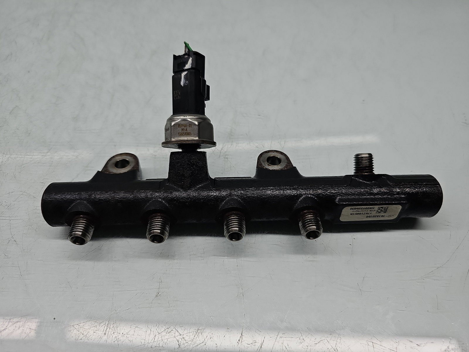 Rampa injectoare Mercedes Clasa A (W176) [Fabr 2012-2018] 175210651R 1.5 DCI K9K636 81KW / 110CP