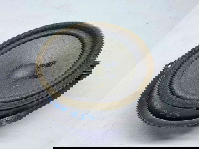  Boxa stanga fata Ford Focus 3 (CB8) [Fabr 2011-2015] AA6T-18808-AA