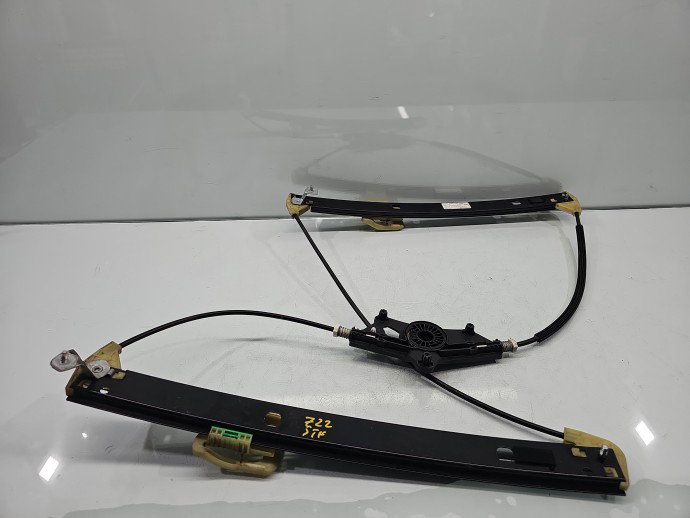 Macara electrica geam stanga fata AUDI A4 8W2 8W0837461