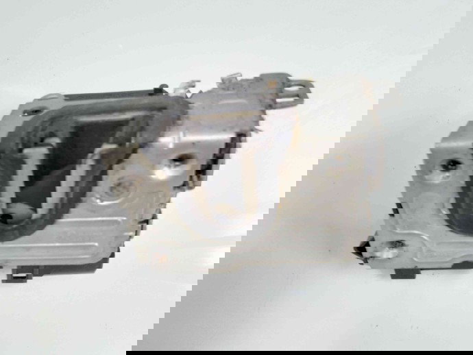 Broasca usa dreapta fata 8200735224 Dacia Sandero [Fabr 2008-2012] 1.6 mpi