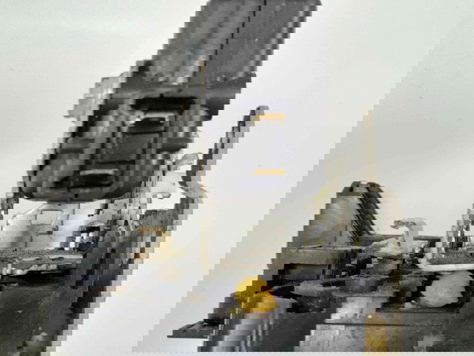 Broasca usa stanga fata 8200735227 Dacia Sandero [Fabr 2008-2012] 1.6 mpi 